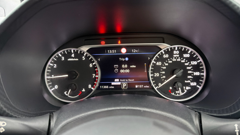 Nissan Juke 1.0 DiG-T 114 Tekna 5dr DCT Petrol Hatchback